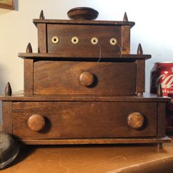 Antique Shaker Wood Sewing Box Thread Dispenser