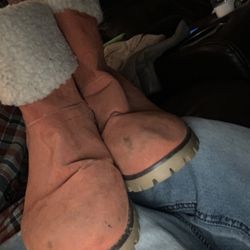 Women’s Winter Boots 6.5-7.5 Sz $8.