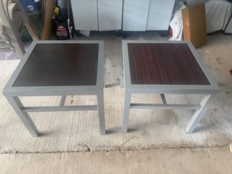 2 coffee tables
