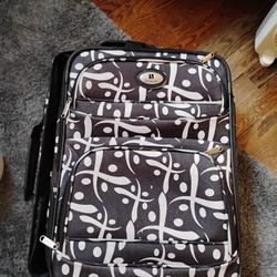 Small wheeled suitcase