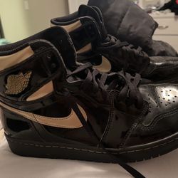 Jordan Mens Air Jordan 1 Retro High OG 555088 611 Bordeaux - Size 12