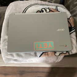 Aced cromebook R13