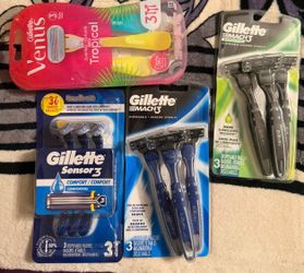 Gillette disposable razors bundle