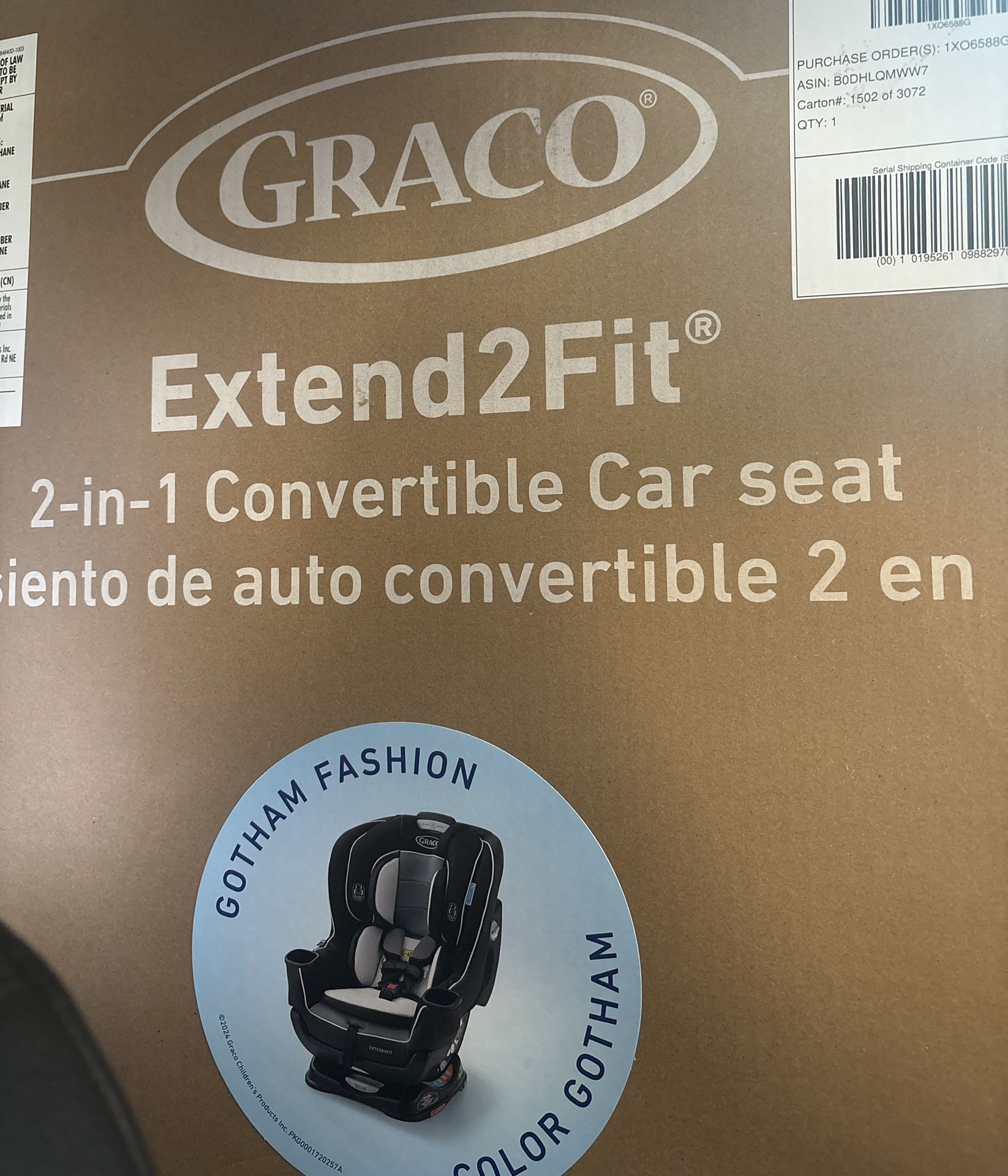 BRAND NEW CARSEAT