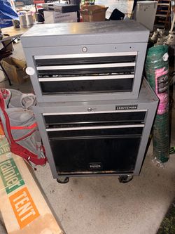 Craftsman roller tool box