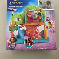 Disney Encanto Antonio's Tree House Playset with Antonio Doll Figure & Animal Friends