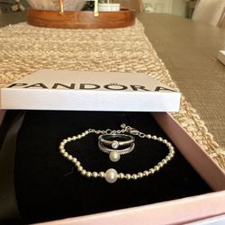 Authentic Pandora Set With Pearl