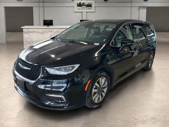 2024 Chrysler Pacifica Hybrid