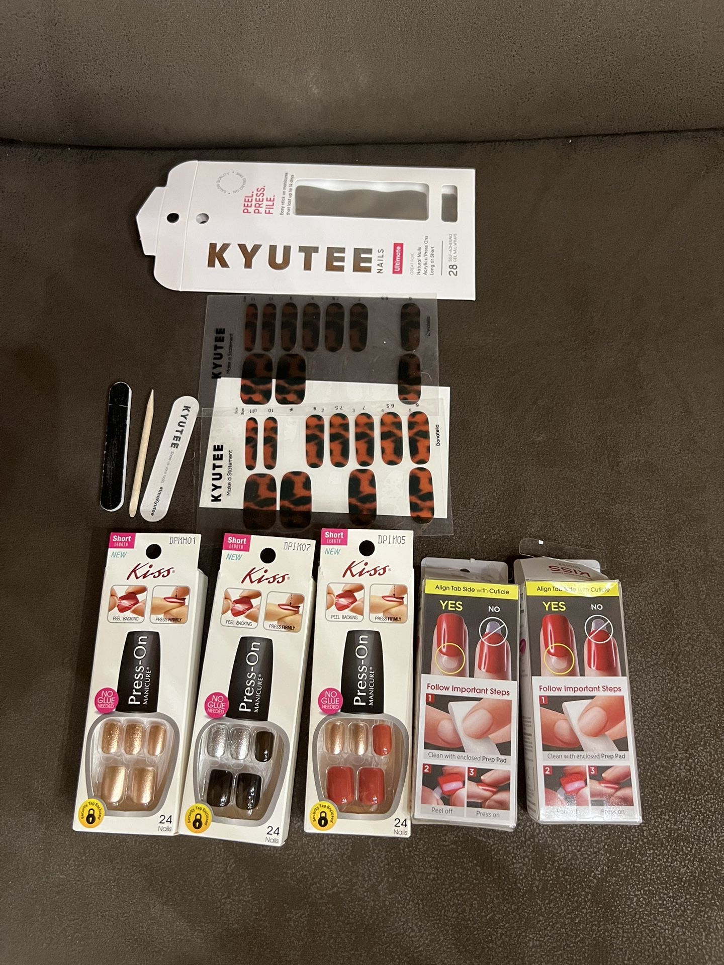 Kiss And Impress Press On Manicure No Glue Need 5 Box