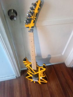 Kramer bumble bee guitar Eddie Van Halen