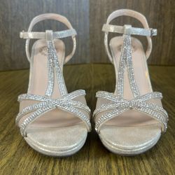 WEDDING / I. Miller Beautiful Shoes Diamond Gold Pearl Heels Slip on Straps / Special Occassion Bridal Shoes / Woman’s 6.5 / New w/o Box / Only tried 