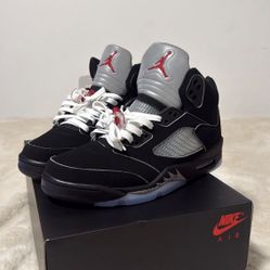 Jordan 5 Metallics