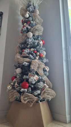 Artificial pencil Christmas Tree with base cover included