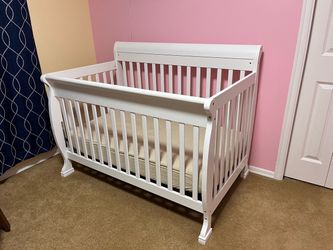 Crib with 2 stage mattress