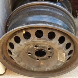 VW Golf rims and covers