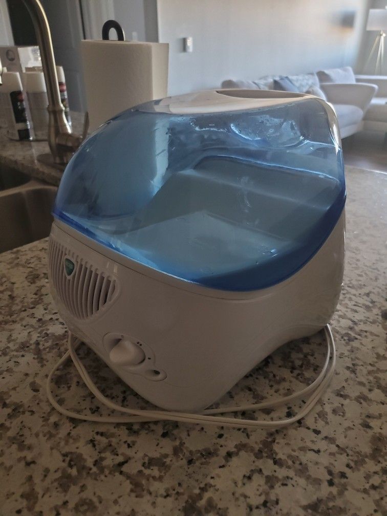 Vicks Air Humidifier 