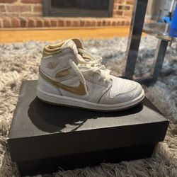 Toddler AJ1 High Size 10