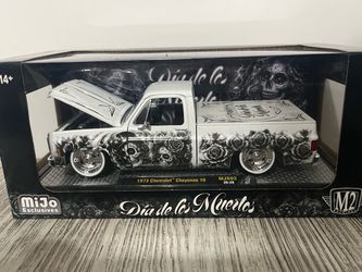 M2 machine trucks