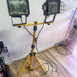 Construction Lamb Double  light $50