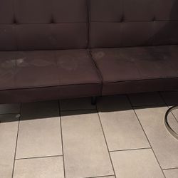 Couch/sleeper/ Futon