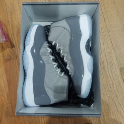 Jordan 11  Cool Grey 