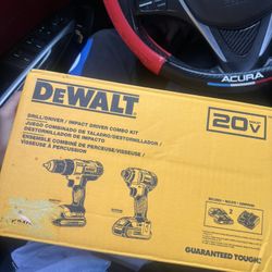 Dewalt Driver combo Kit Power Tolls