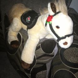 Stuffed Dolls / Peluches One For $2 Or 3 For $5...