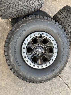 RAPTOR STOCK WHEELS AND TIRES.  17” 