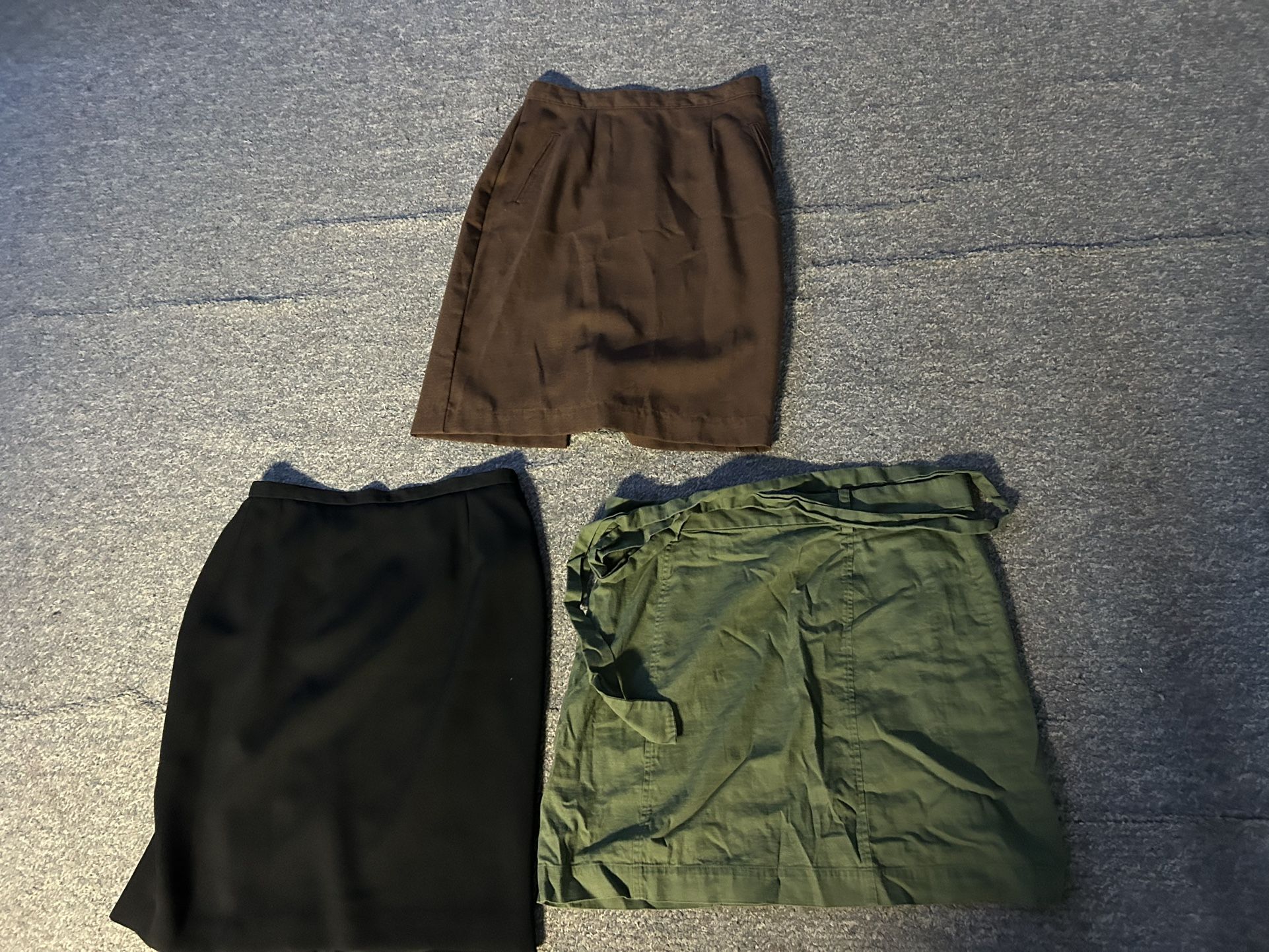 Skirts bundle size 14 brown, green, and black