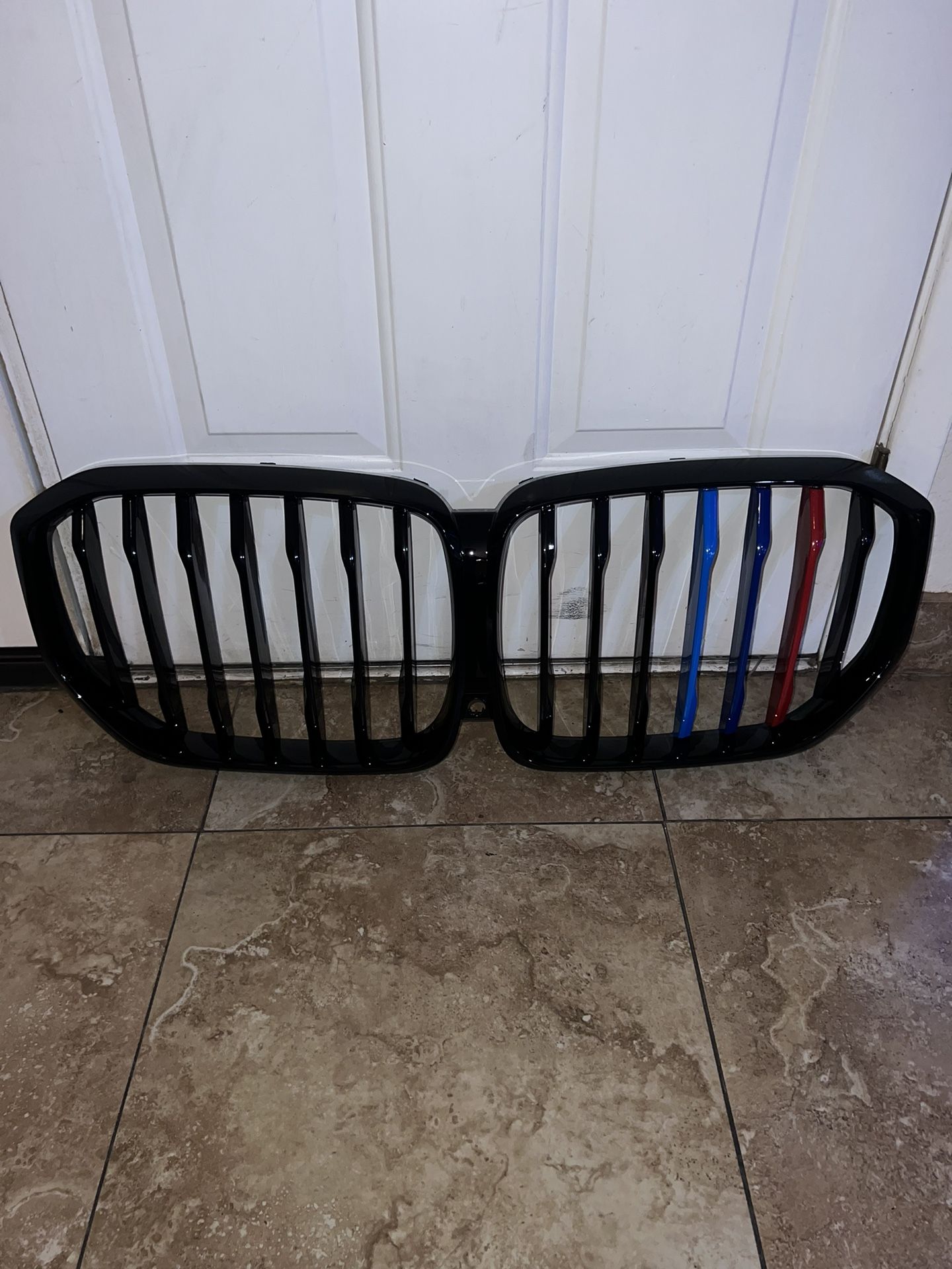 2019 to 2023 BMW X5 Black M Style Grille