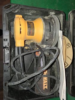 DeWalt 5-Inch Random Orbit Palm Sander (Model DW421)