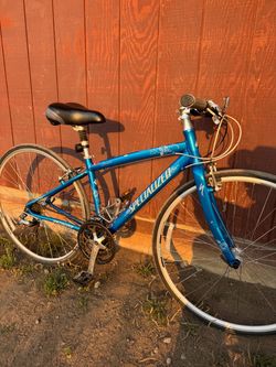 Specialized Sirrus Hybrid Bike Blue