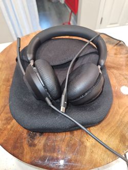 Jabra Evolve2 40 USB-C Stereo Headset - Like New / Mint Condition (Tested Only)