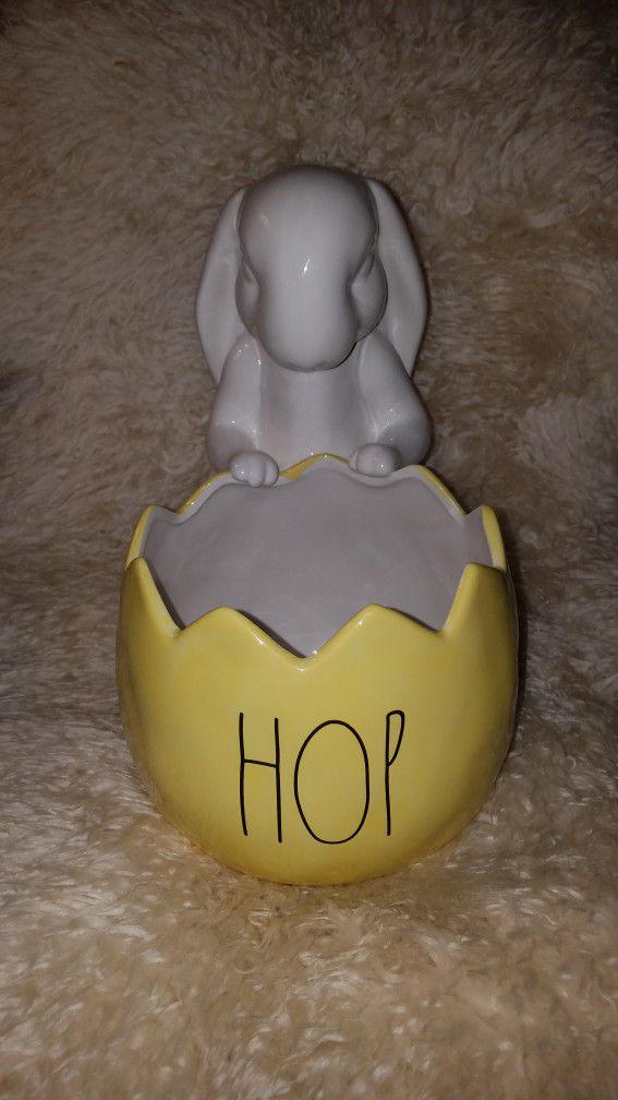 Rae Dunn HOP Easter Bunny 