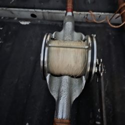 Vintage Fishing Rod And Reel Ventuna