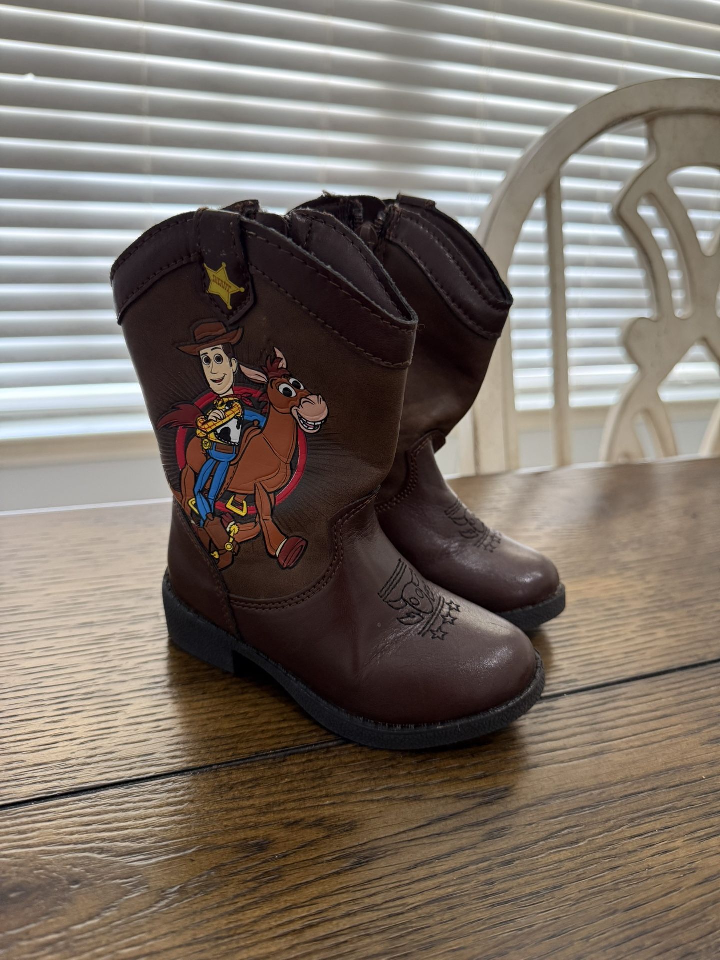 Kids Toy Story Boots Size 6