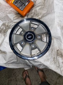 Chevy hubcaps
