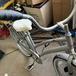 Huffy bike cruiser New And Built