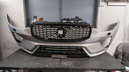 2022-2023-2024-2025 VOLVO XC60 R FRONT BUMPER OEM USED #11033