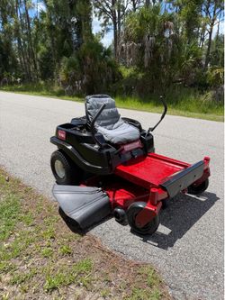 Toro Kawasaki Engine 50” deck