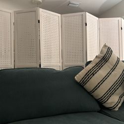 Wood divider room 8 panels 