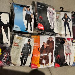 Halloween Costumes 