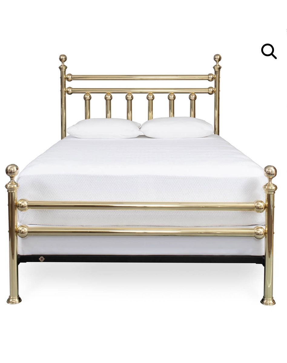 Nice Sturdy Brass Metal King Size Bed