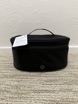 Lululemon Top Oval Cosmetic Bag