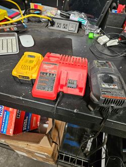Milwaukee ryobi charger dewalt battery