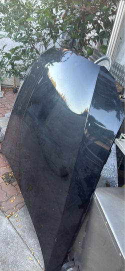 2007 BMW hood
