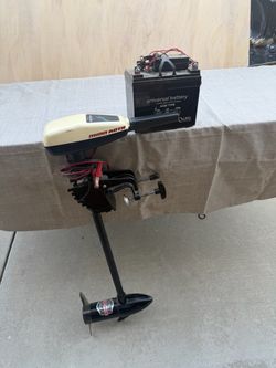 Trolling motor and battery