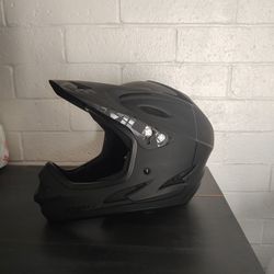 Demon Podium Helmet 