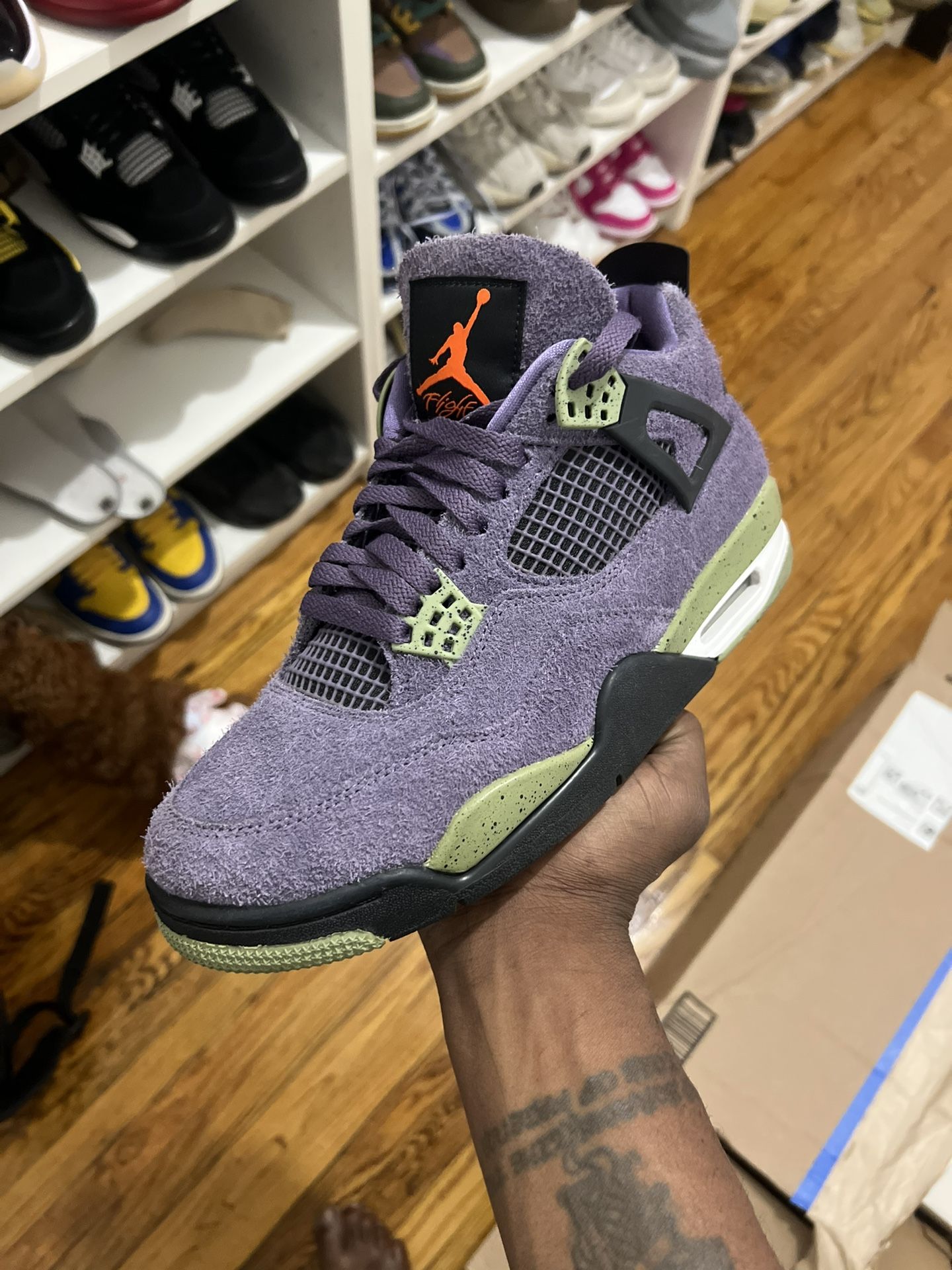 JORDAN 4’s
