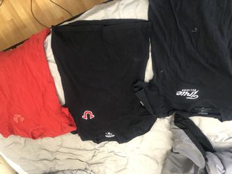 True religion bundle 3 shirts 1 jeans n true religion joggers